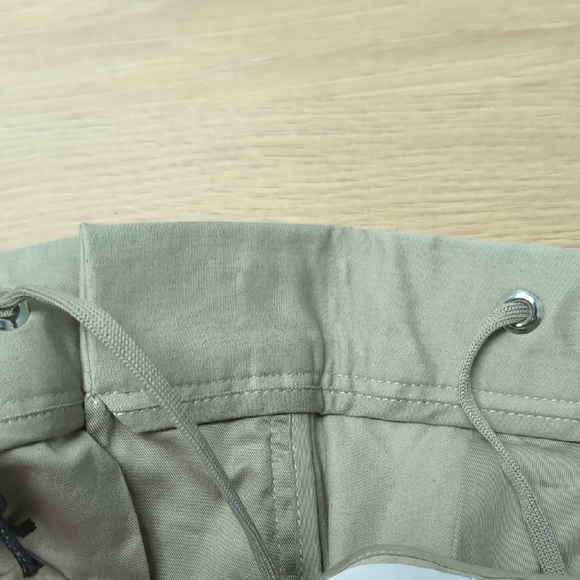 NWT L'Estrange The 24 Trouser Beige Size Small. - Picture 8 of 9